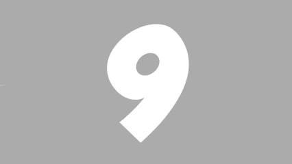 Спермоголичка принимает сперму в рот и на лицо из 100 членов